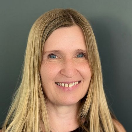 EVA SALOMONOVA, Internationale Projekte